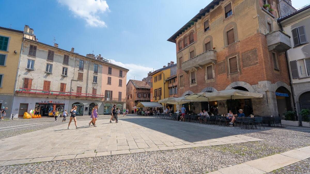 Alloggio Del 1400 Nel Cuore Del Centro Storico A 2 Min Dal Porto E Con 2 Bici Gratuite Como Eksteriør billede